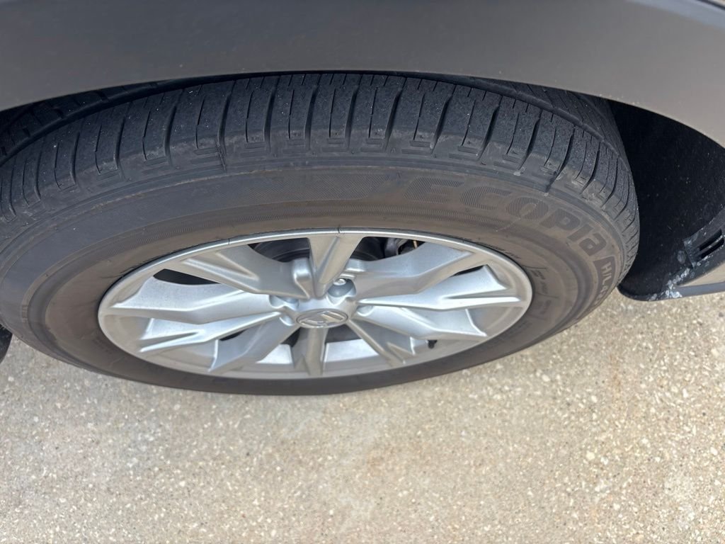 Used 2024 Meteorite Gray Metallic Honda EX image 33