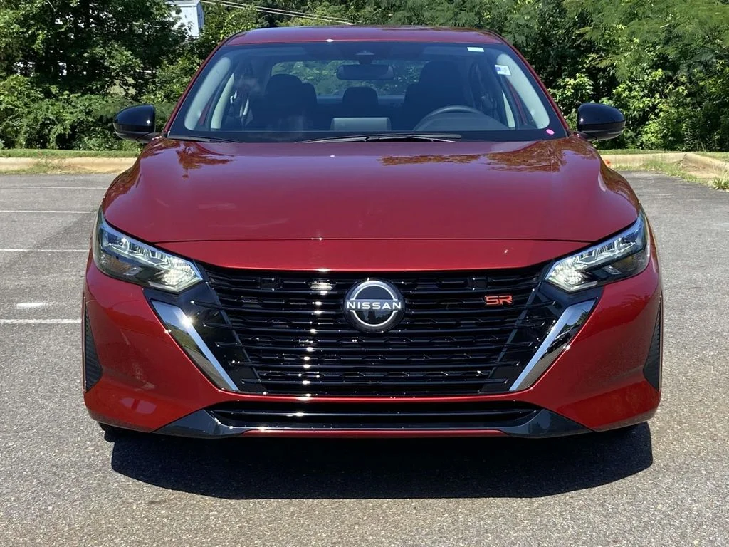 2025 Nissan Sentra SR - Photo 8