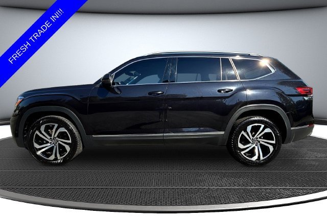 Used 2021 Black Volkswagen SEL Premium image 8