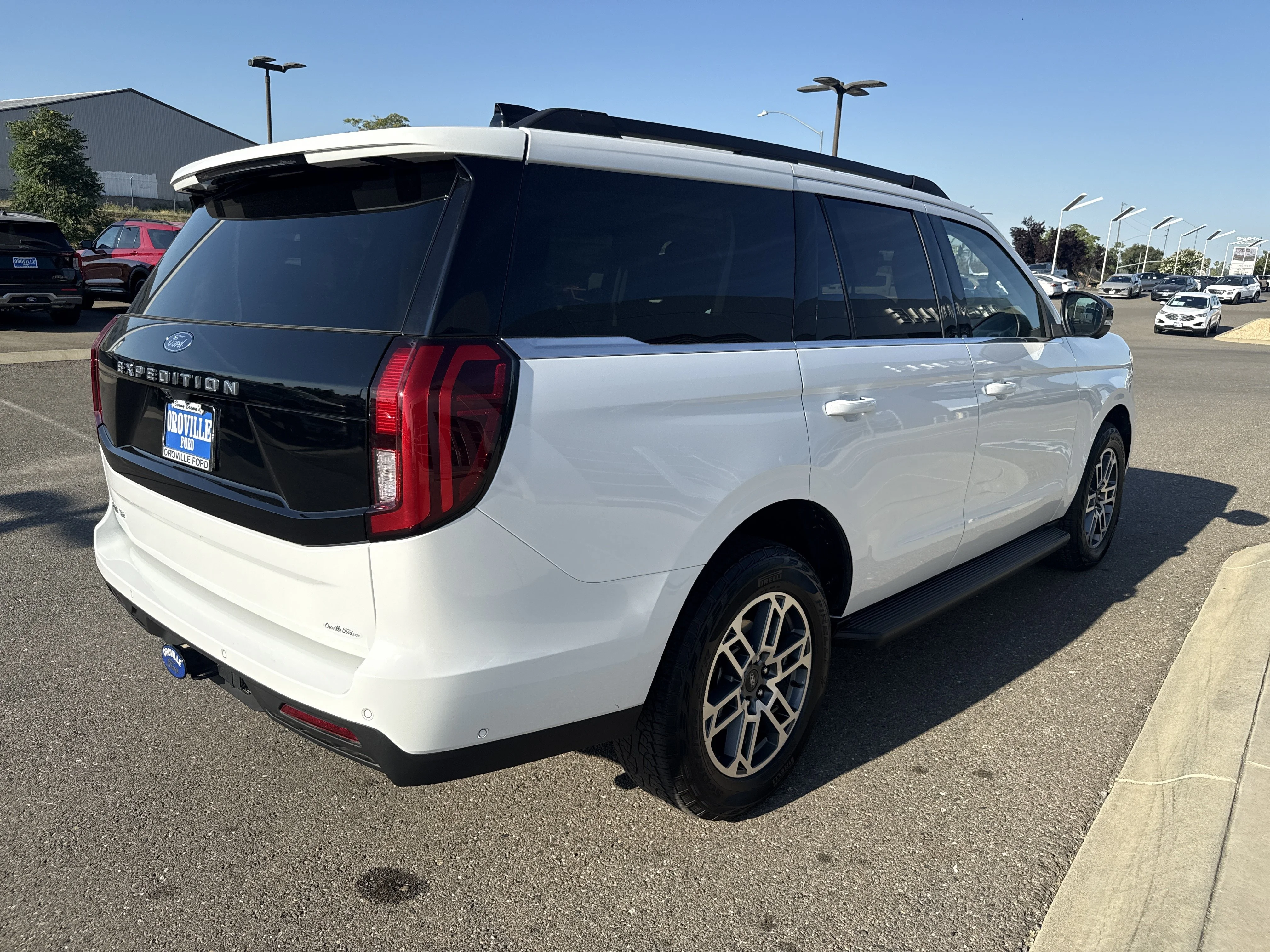 Used 2025 White Ford Active image 5