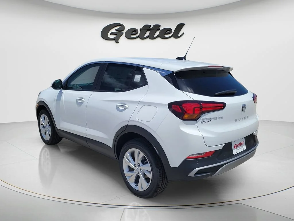 New 2026 Summit White Buick Preferred image 7