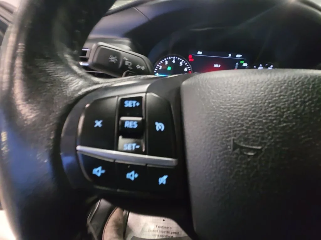 Used 2020 Black Ford XLT image 20