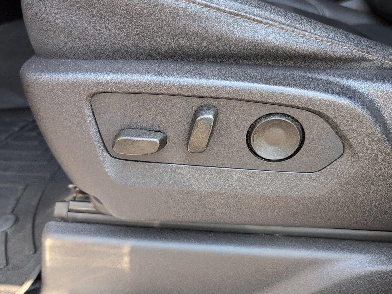 Used 2024 Sterling Metallic GMC SLT image 16