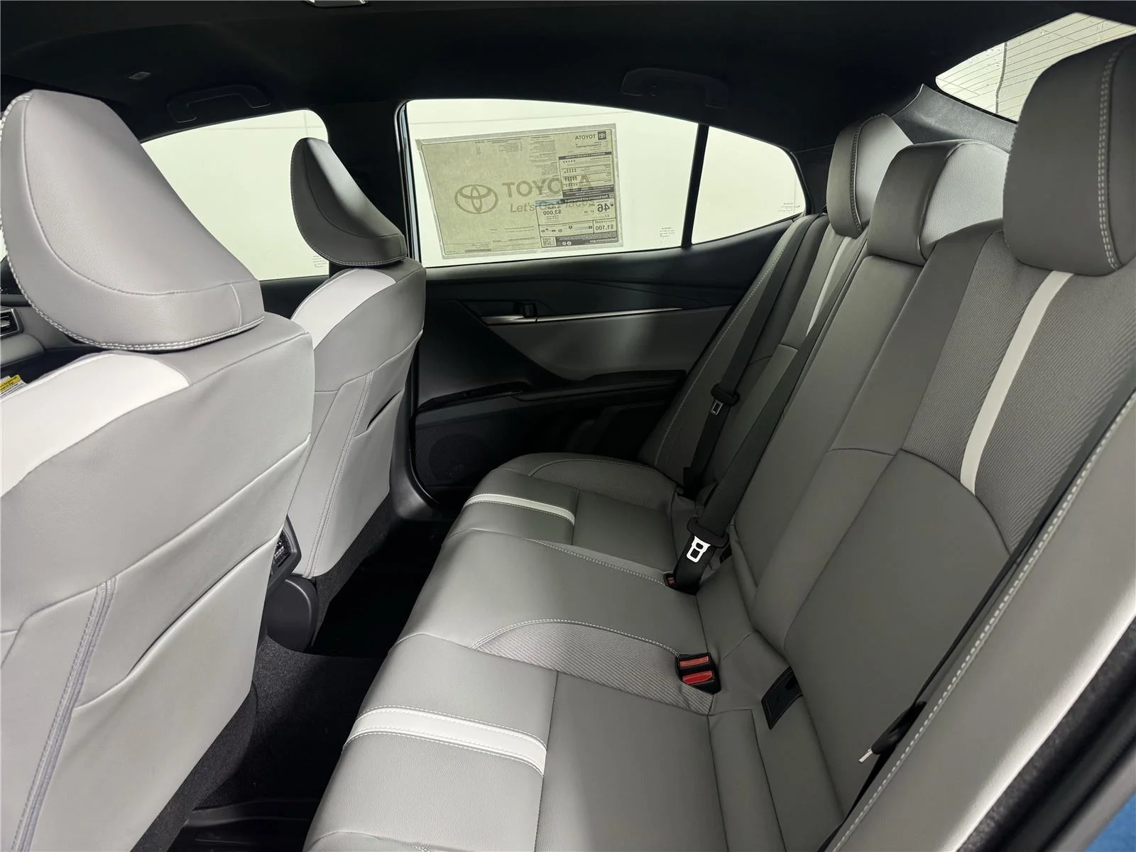New 2026 Ocean Gem Toyota SE image 3