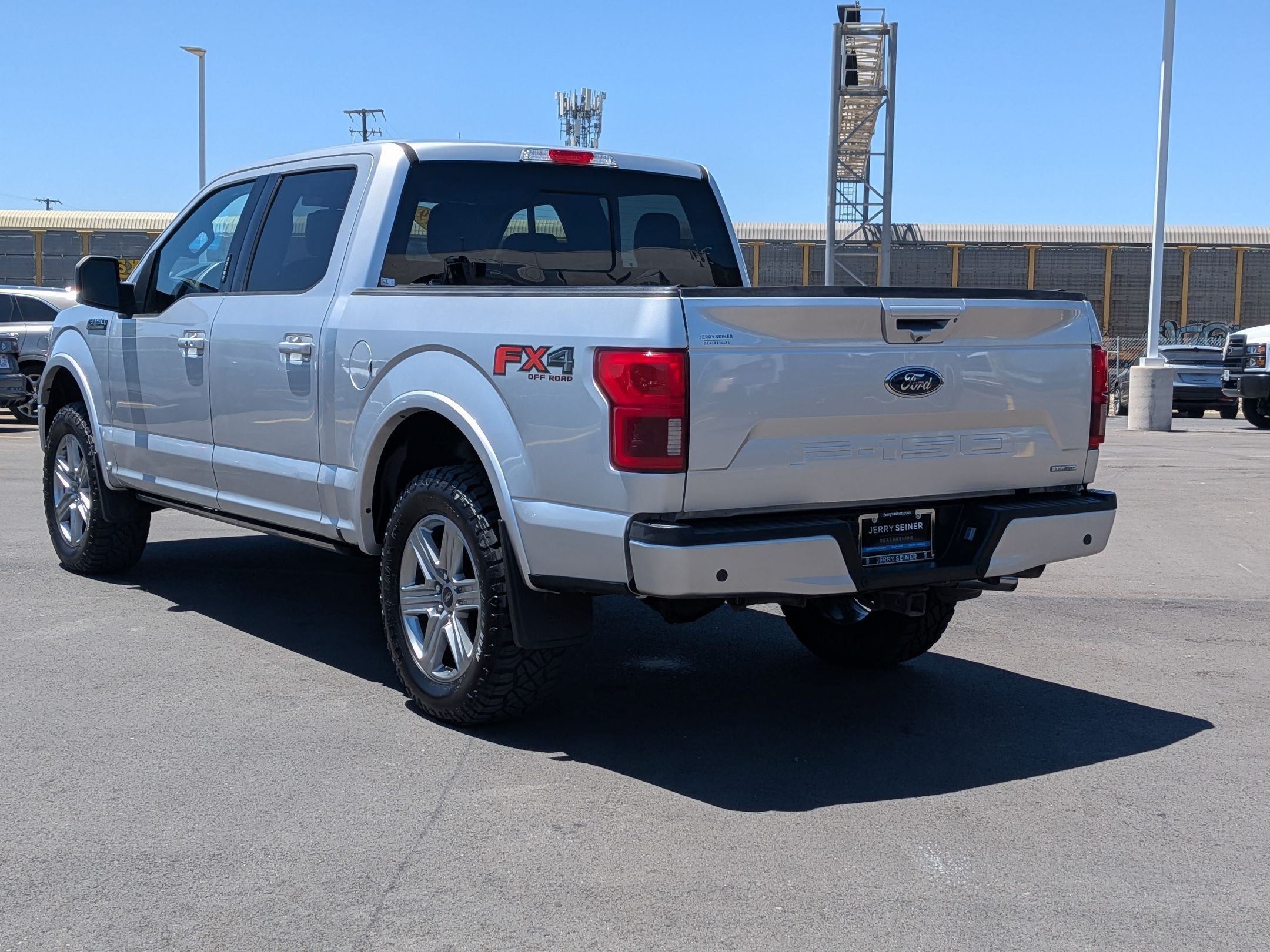 Used 2019 Ingot Silver Metallic Ford LARIAT image 3