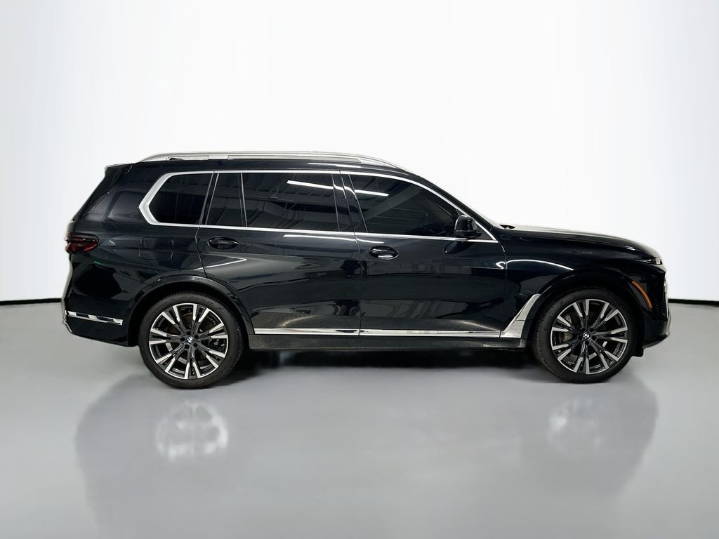 Used 2024 Black Sapphire Metallic BMW xDrive40i image 8
