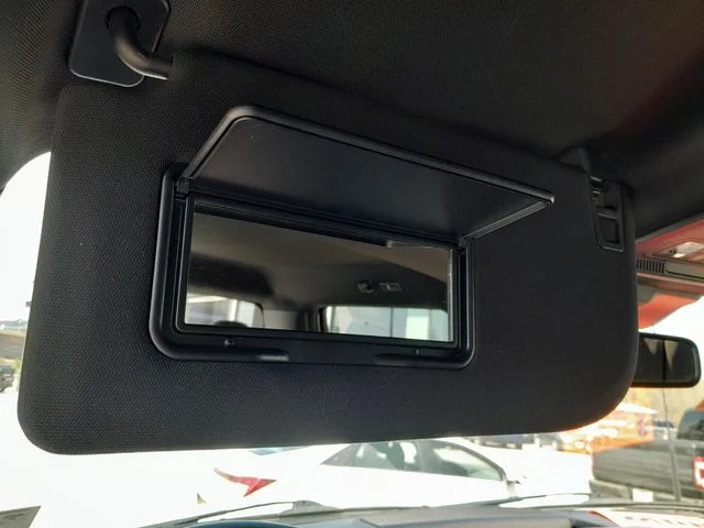 Used 2024 Oxford White Ford XLT image 32