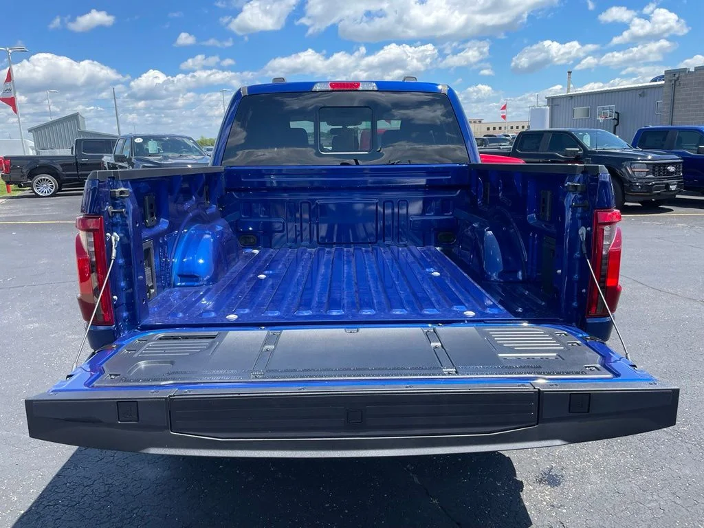 New 2026 Argon Blue Metallic Ford XLT image 32