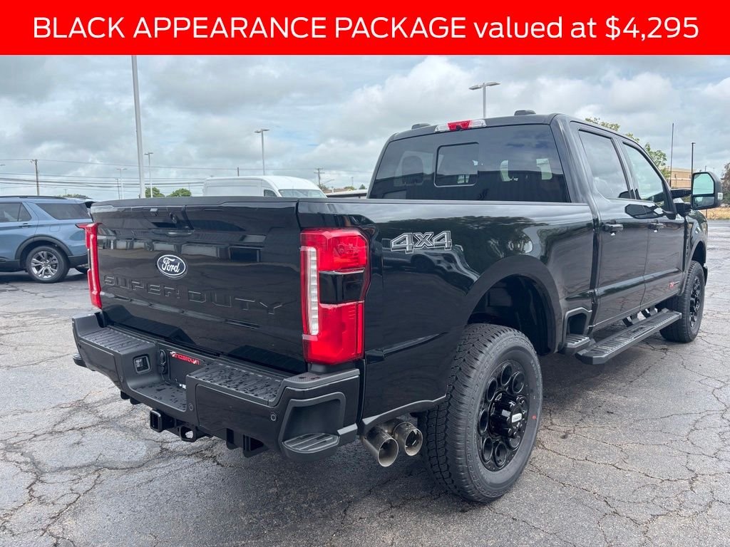 New 2027 Agate Black Metallic Ford F-350® XLT image 5