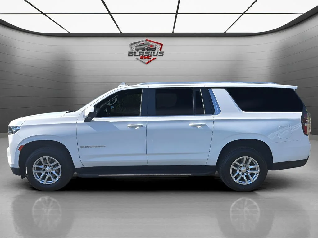 Used 2021 SUMMIT WHITE Chevrolet LT image 2