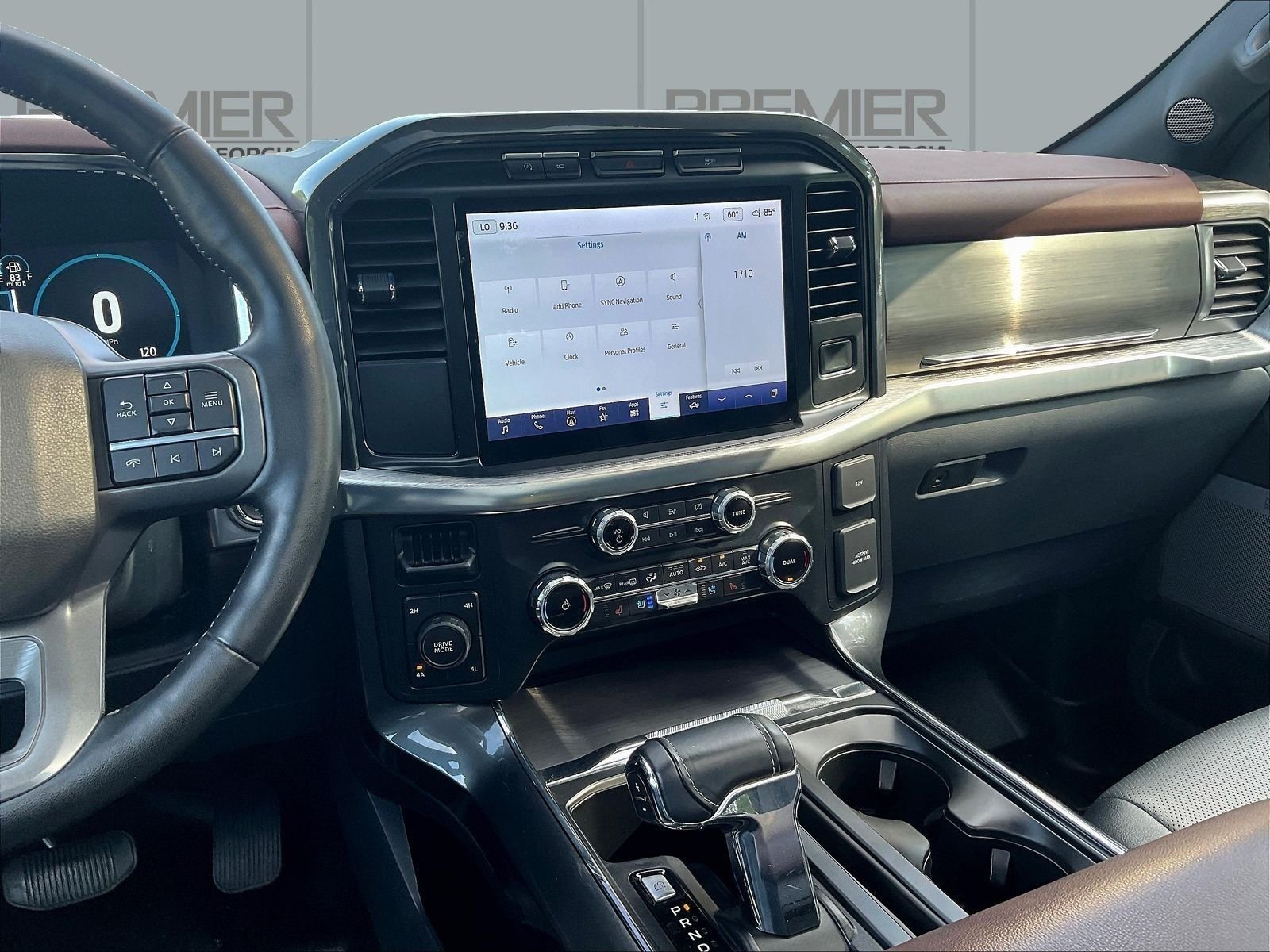 Used 2022 Silver Ford Lariat image 12