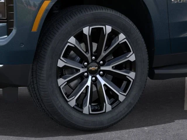 2026 Chevrolet Suburban High Country - Photo 9