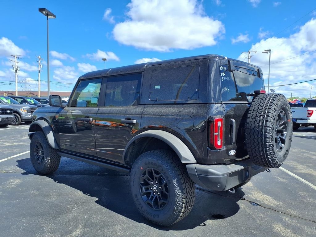 New 2026 Shadow Black Ford Badlands® image 2