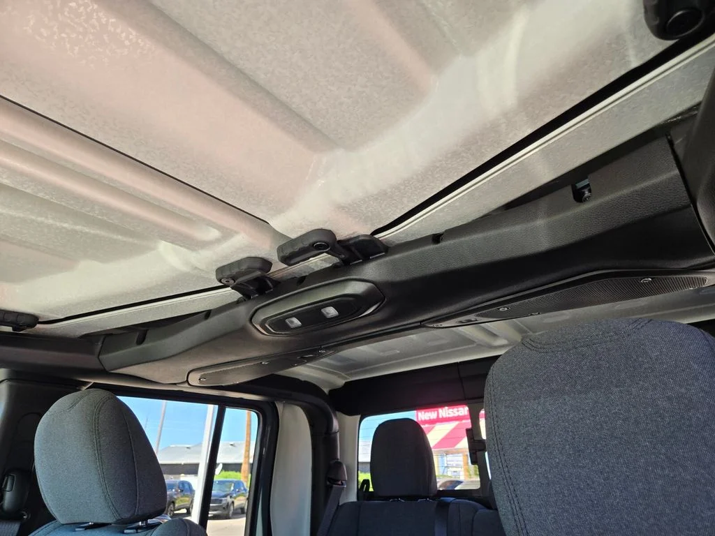 Used 2025 Gray Jeep Sport S image 11
