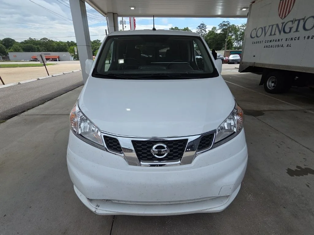 Used 2020 White Nissan SV image 7