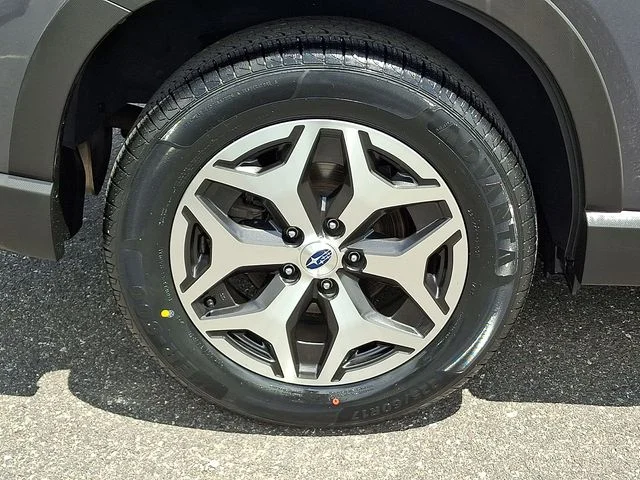 Used 2024 Gray Subaru Premium image 9