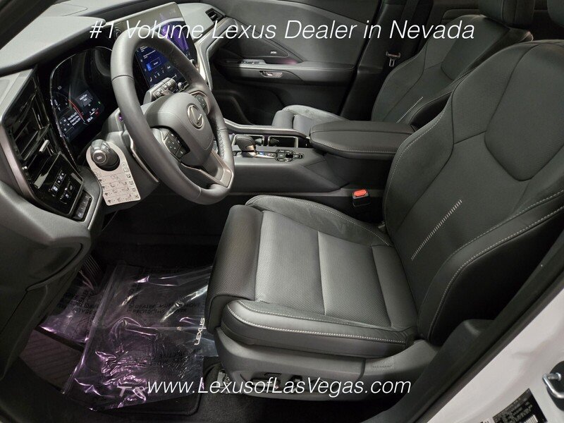 New 2026 Wind Chill Pearl Lexus LUXURY AWD image 10