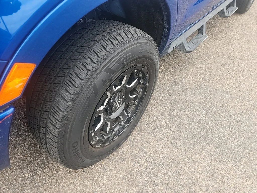 Used 2020 Blue Ford XLT image 7