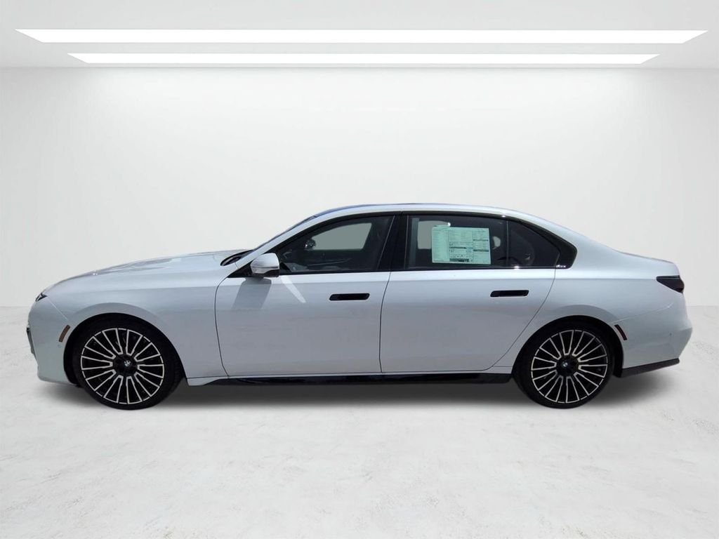 New 2026 White Metallic BMW 740i xDrive image 7