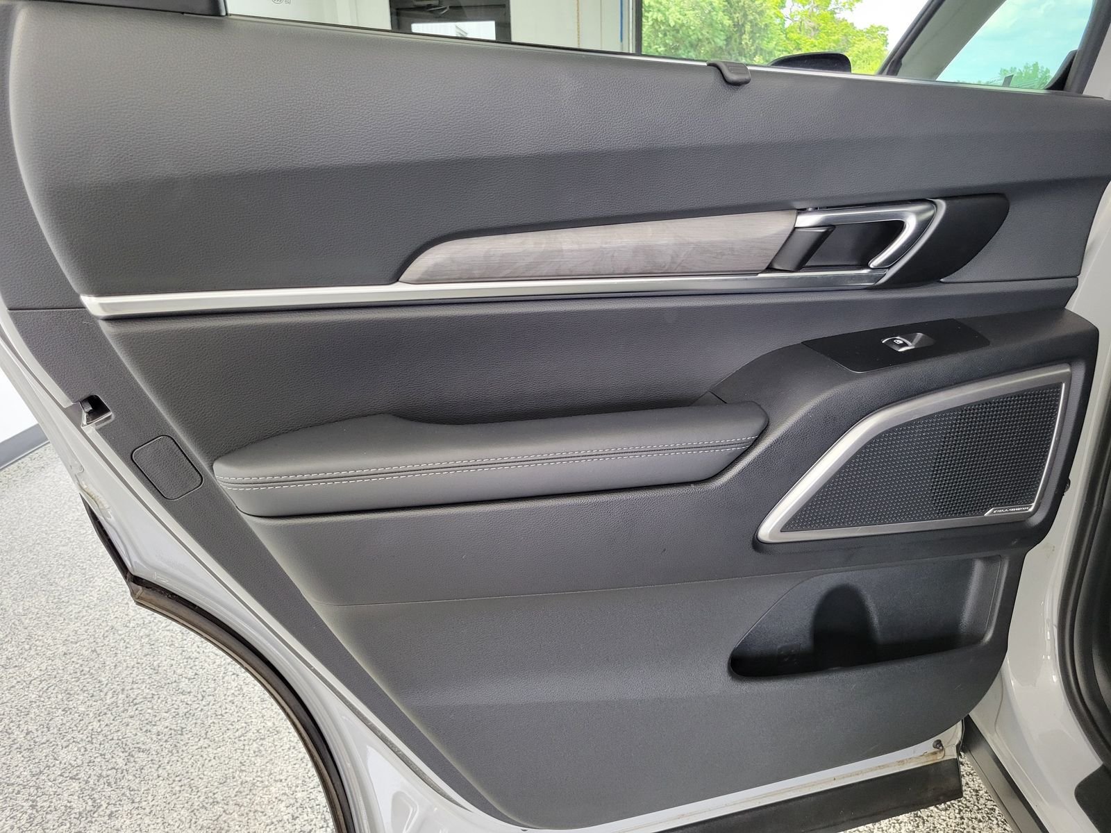 Used 2024 Gray Kia EX X-Line image 24