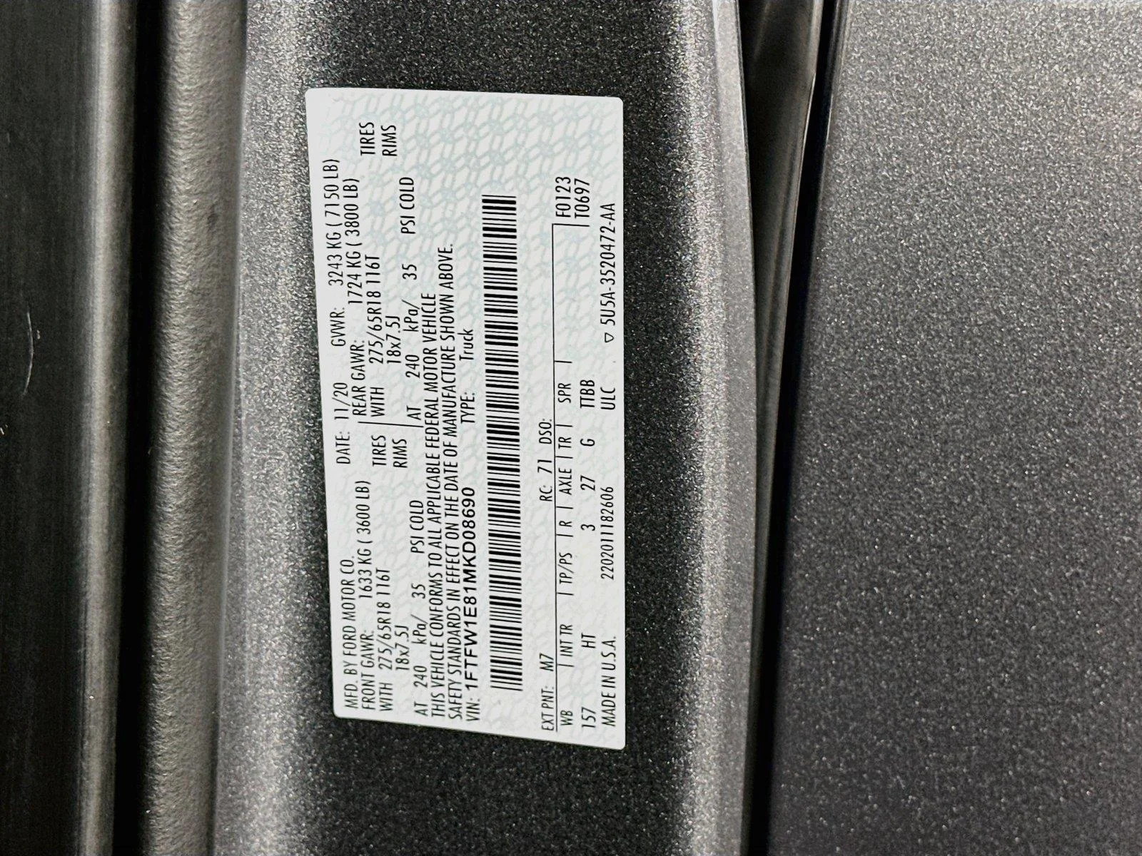Used 2021 White Ford XL image 23