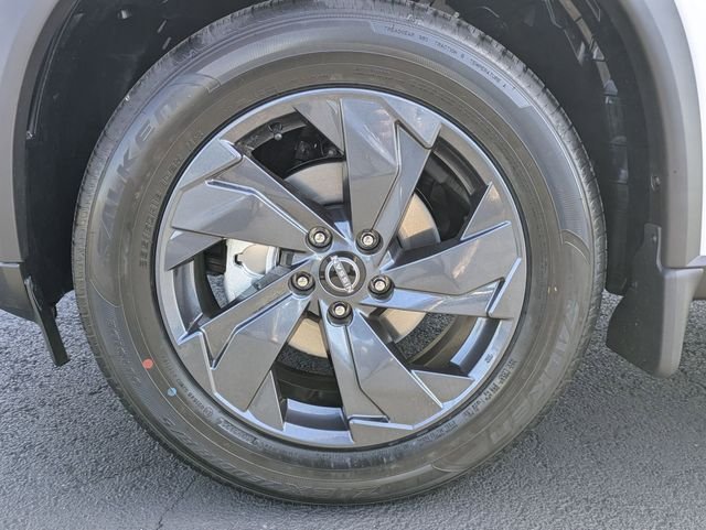 New 2026 Everest White Pearl TriCoat Nissan SV image 28