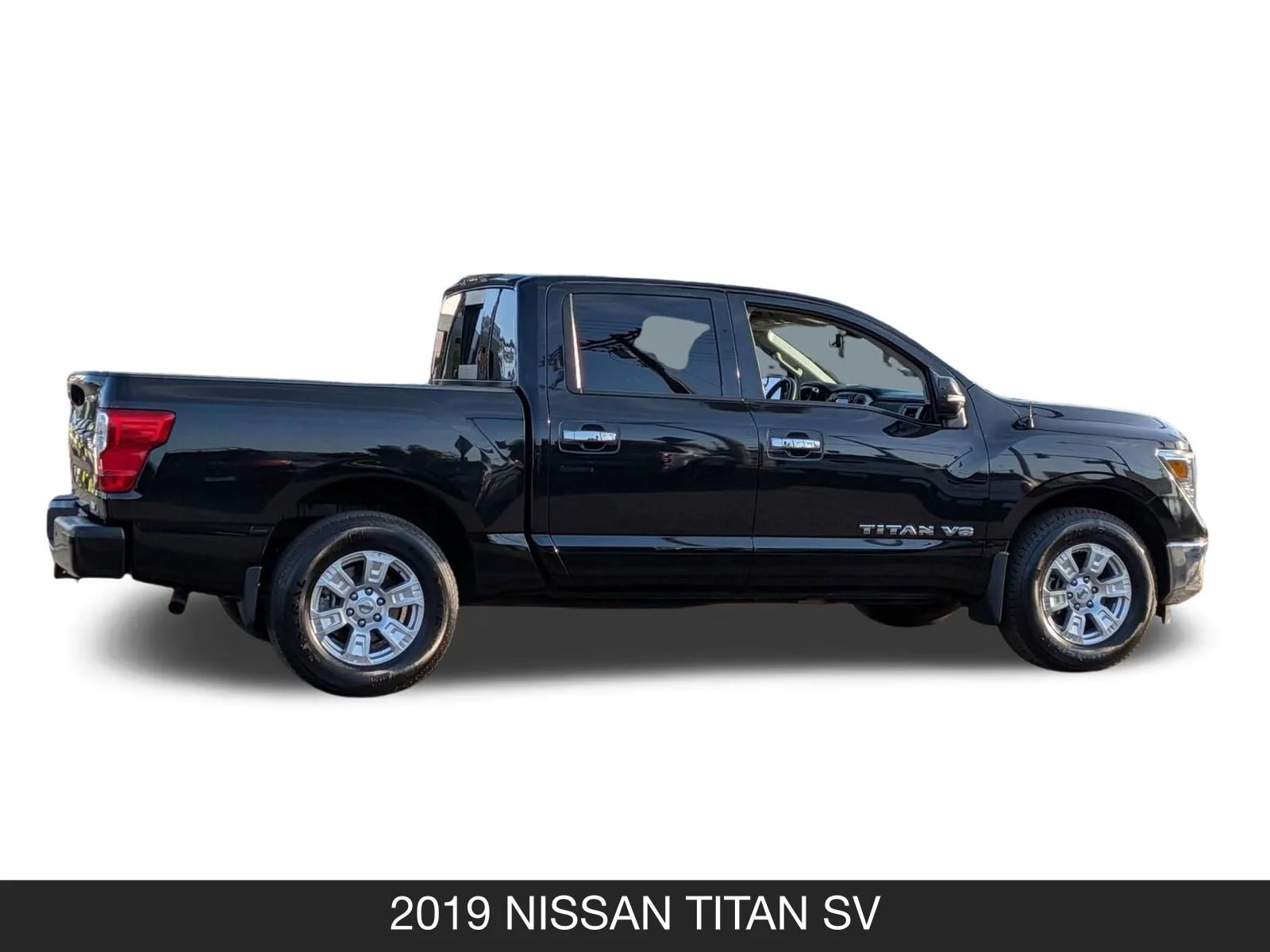 2019 Nissan Titan SV - Photo 6