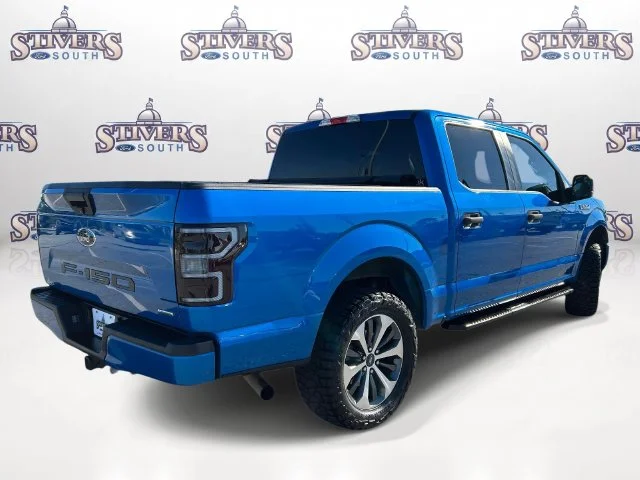 Used 2019 Blue Ford XL image 3
