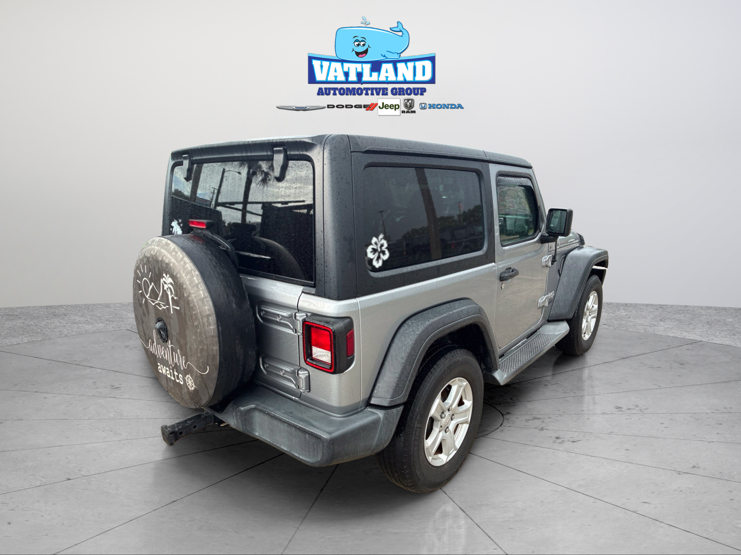 Used 2021 Silver Jeep Sport S image 5