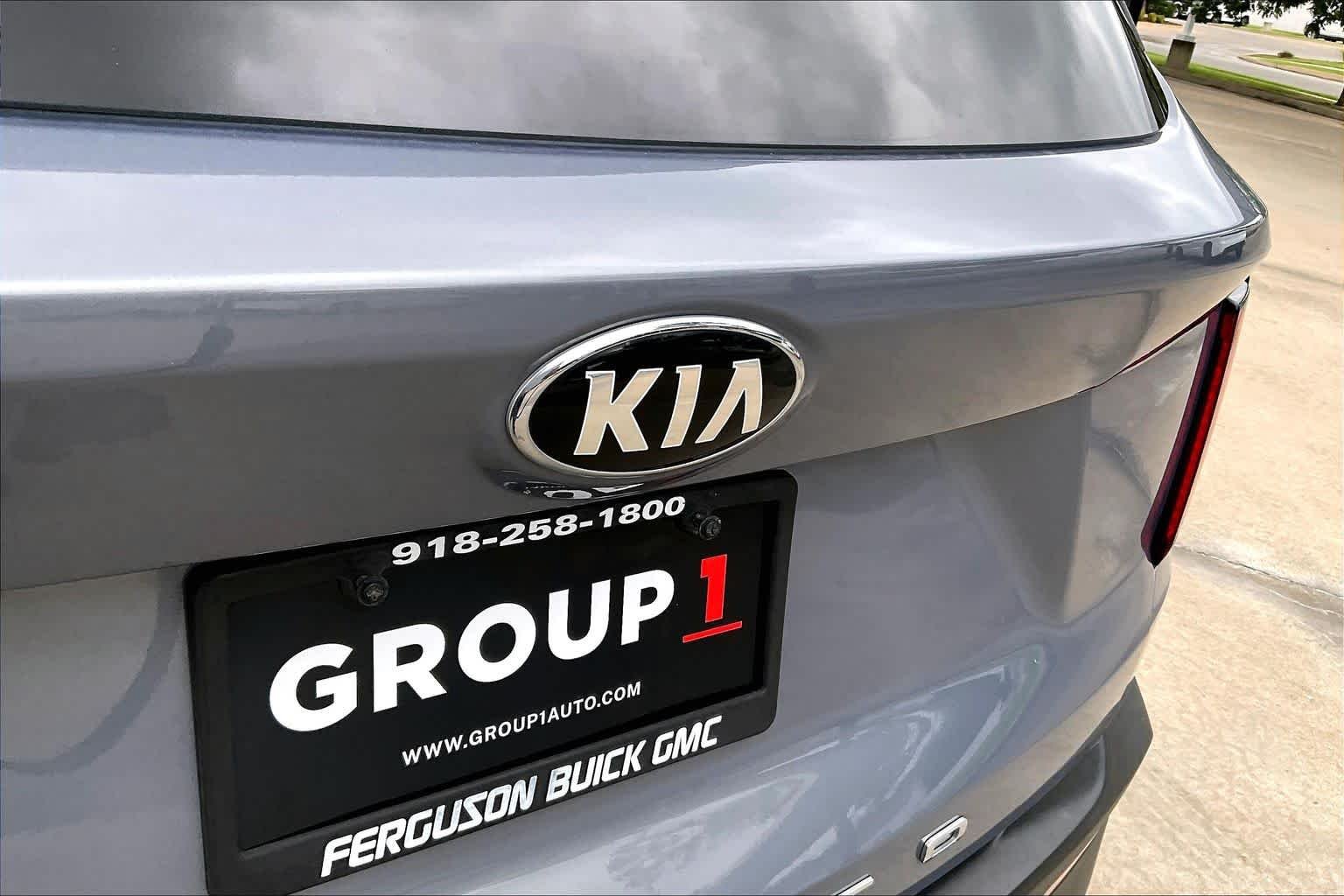 Used 2021 Everlasting Silver Kia LX image 30