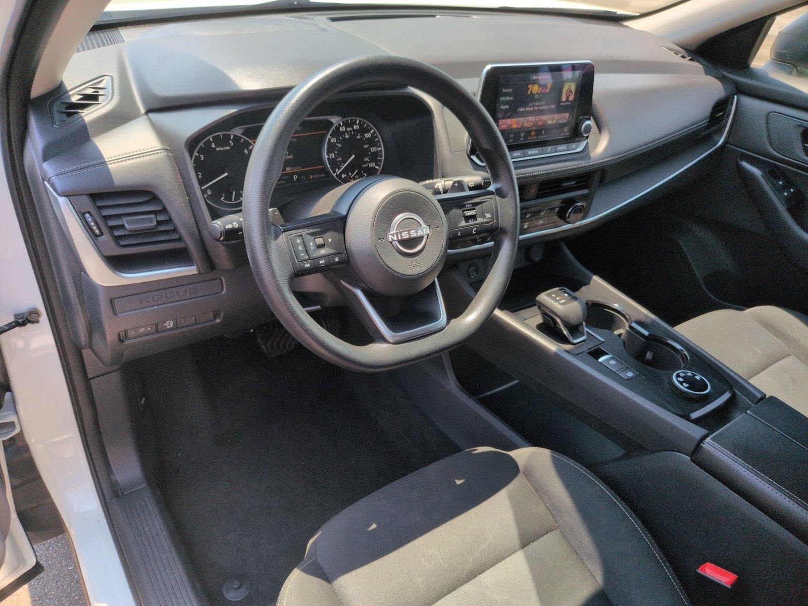 Used 2024 Glacier White Nissan S image 19