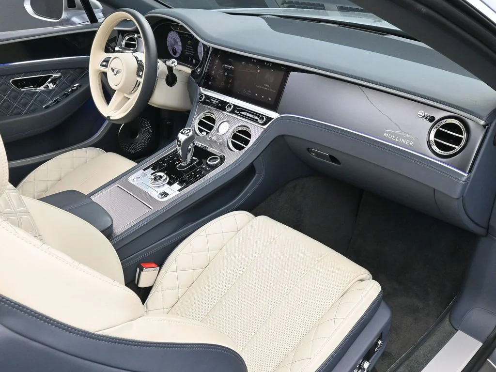 Certified Used 2022  Bentley V8 image 11
