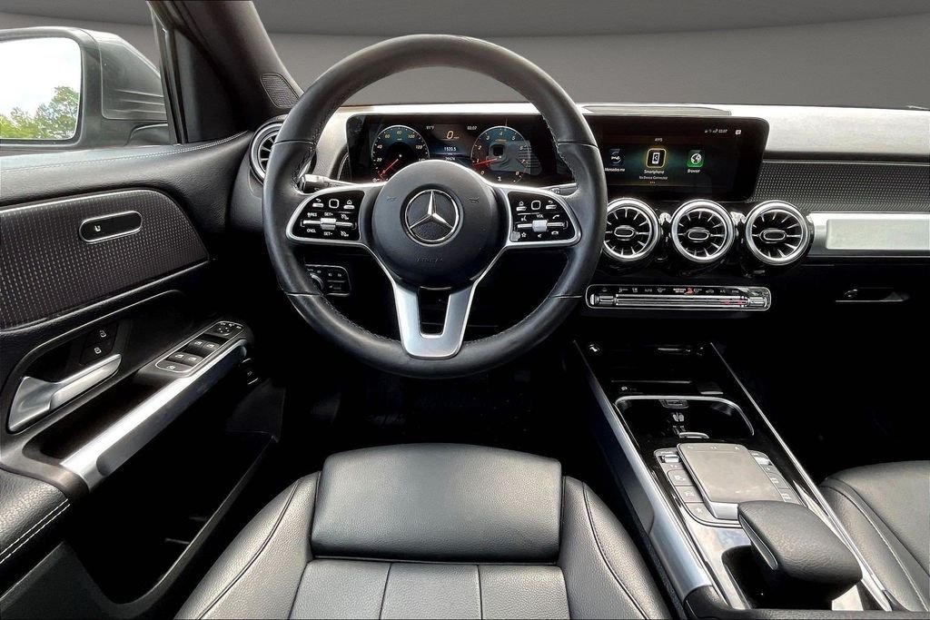 Used 2022 Gray Mercedes-Benz GLB 250 image 11