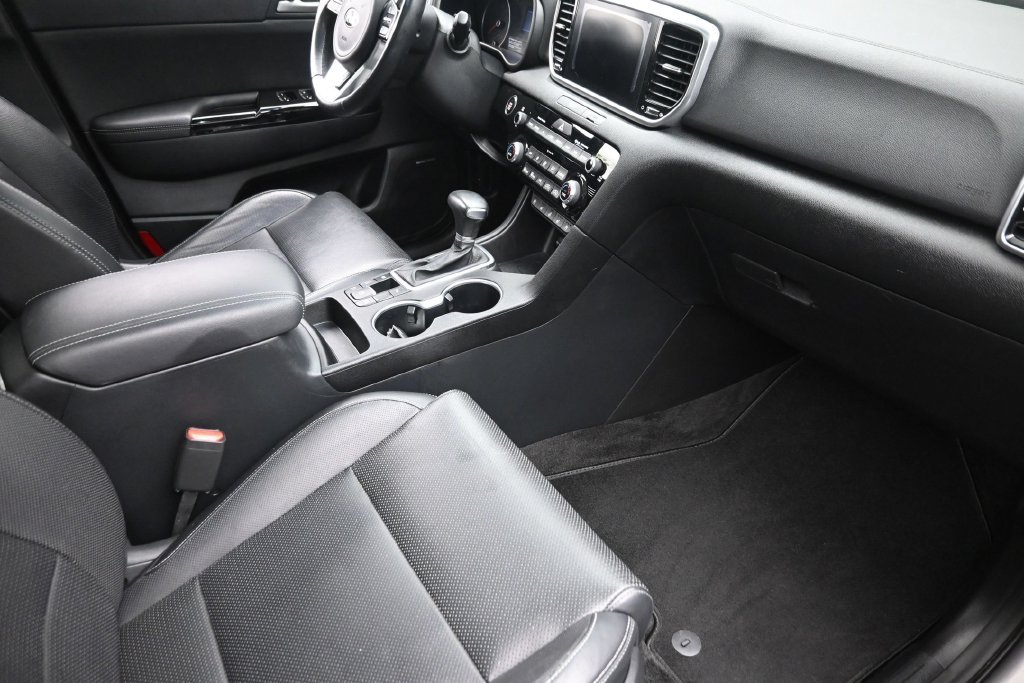 Used 2020 Gray Kia EX image 9