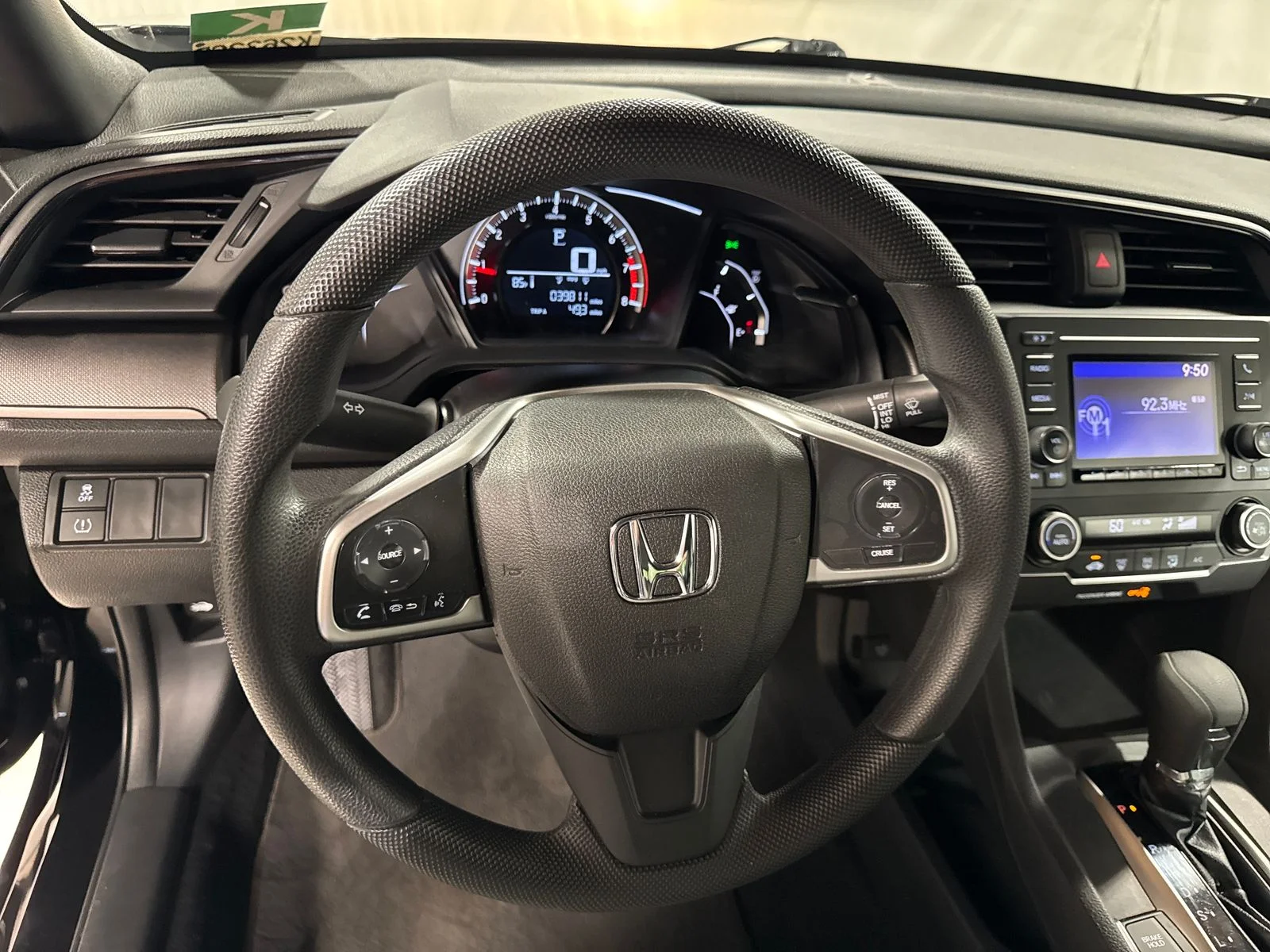 Used 2018  Honda LX-P image 18