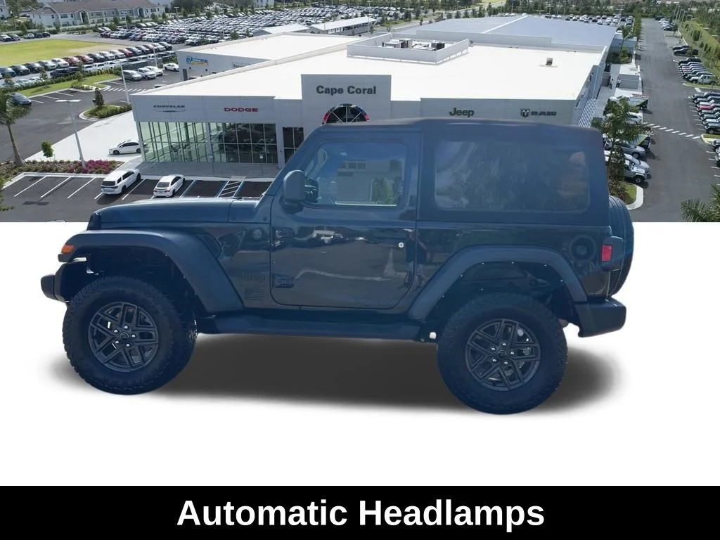 Used 2023 Black Jeep Sport S image 27