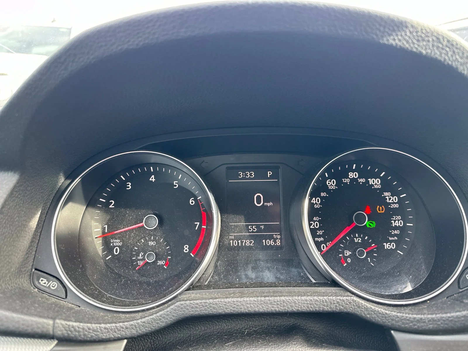 Used 2017  Volkswagen 1.8T R-Line image 6