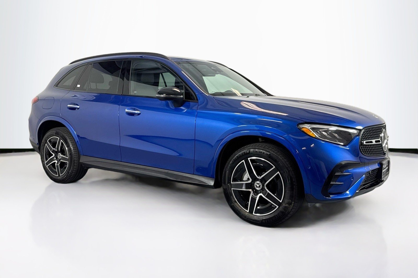 Certified Used 2026 Starling Blue Metallic Mercedes-Benz GLC 300 4MATIC® SUV image 3