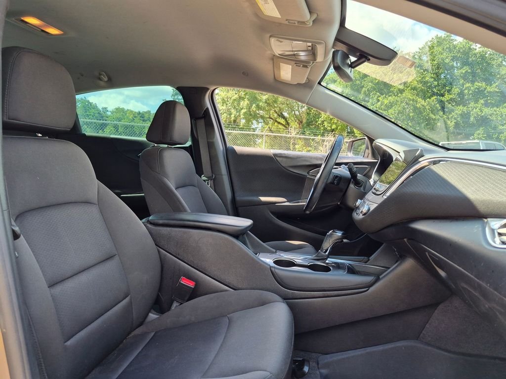 Used 2018 Beige Chevrolet LT image 27