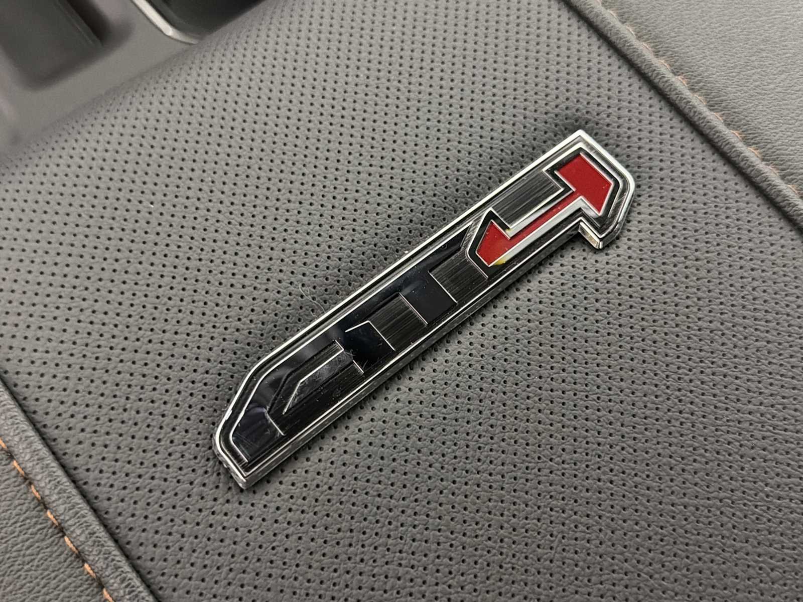 2026 GMC Sierra 2500HD AT4 - Photo 32