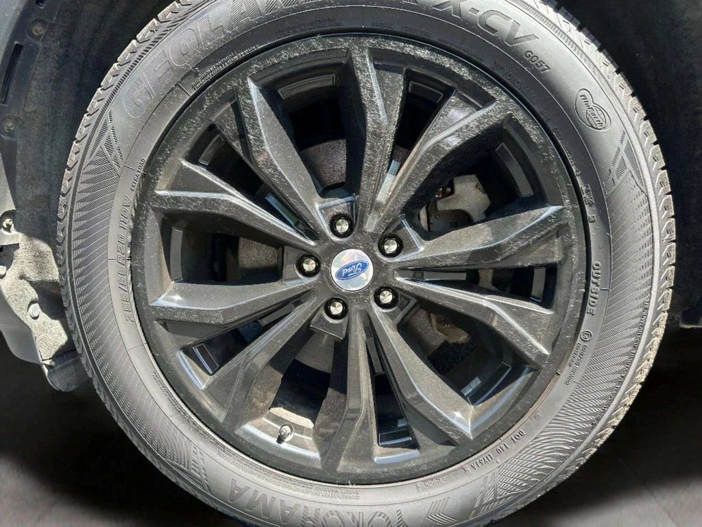 Used 2021 Agate Black Metallic Ford Limited image 37