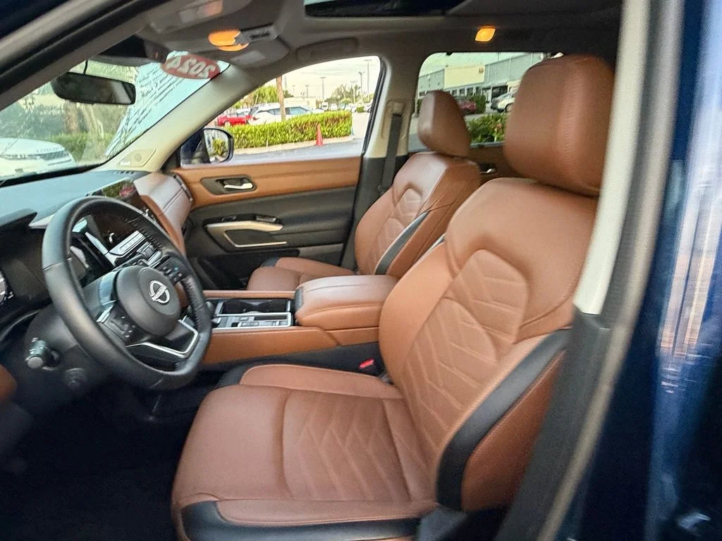 Certified Used 2024 Blue Nissan Platinum image 9