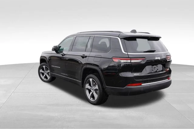 New 2026 Black Jeep Limited image 5