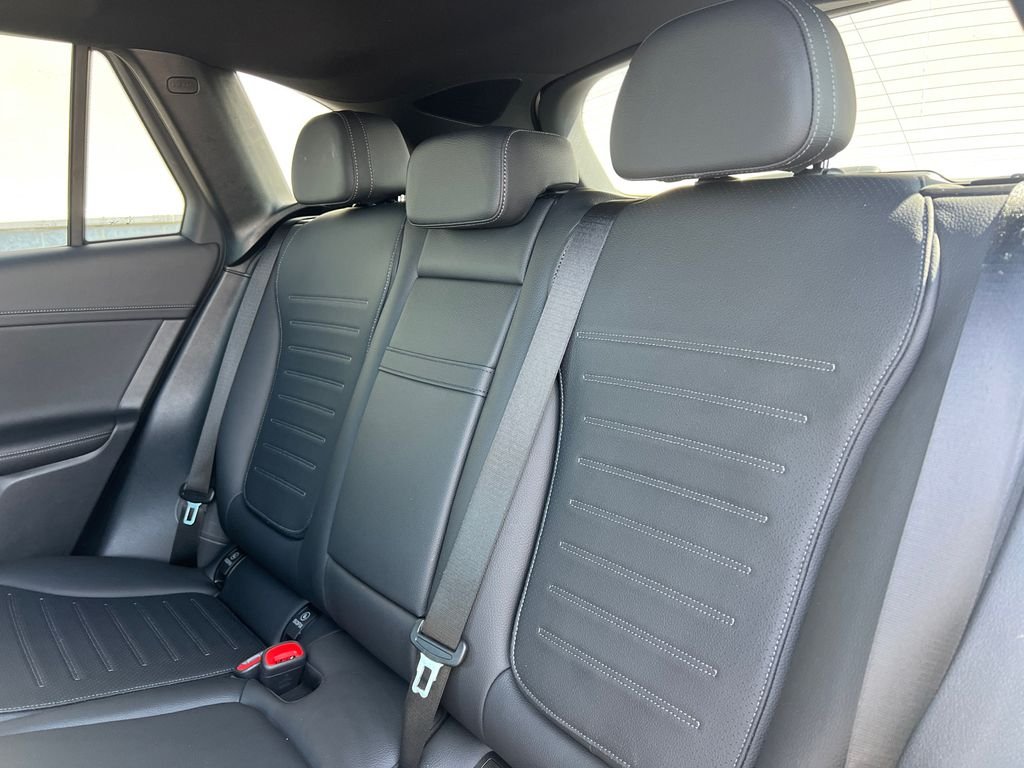 Certified Used 2025 White Mercedes-Benz GLC 300 image 23