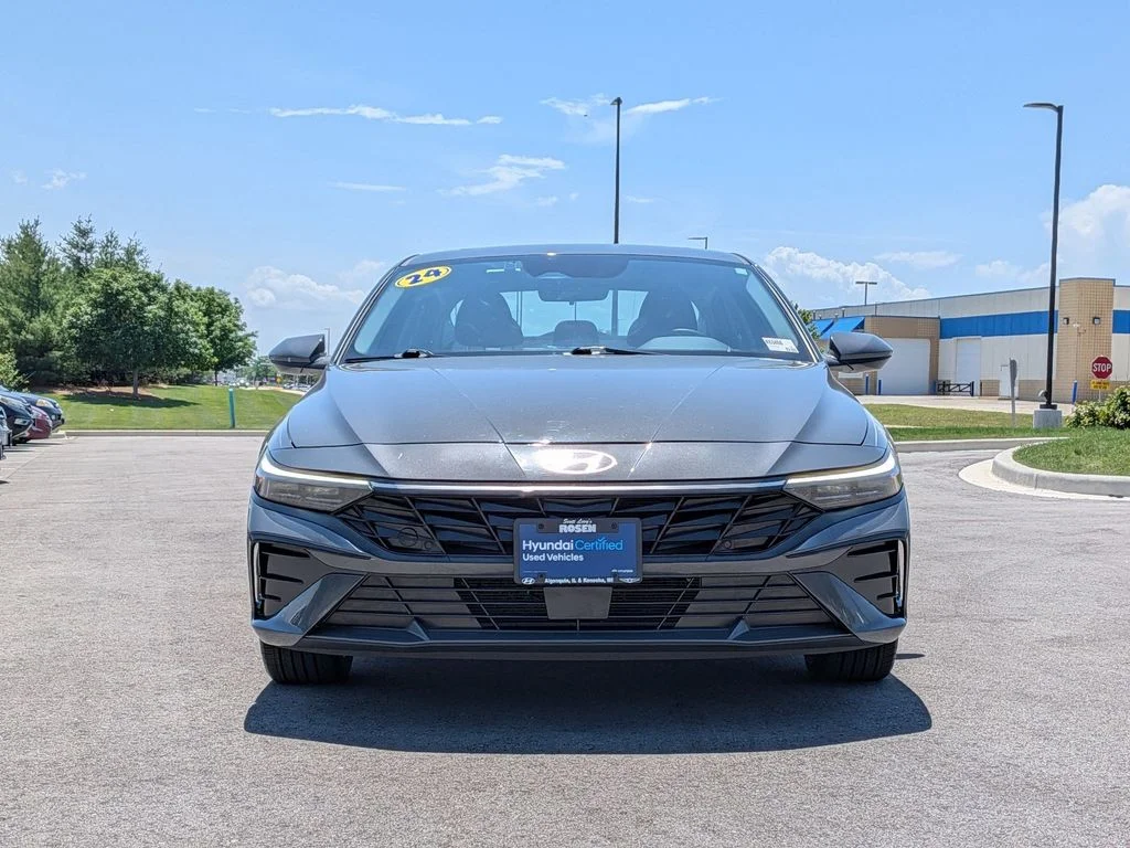 Used 2024 Gray Hyundai SEL image 2