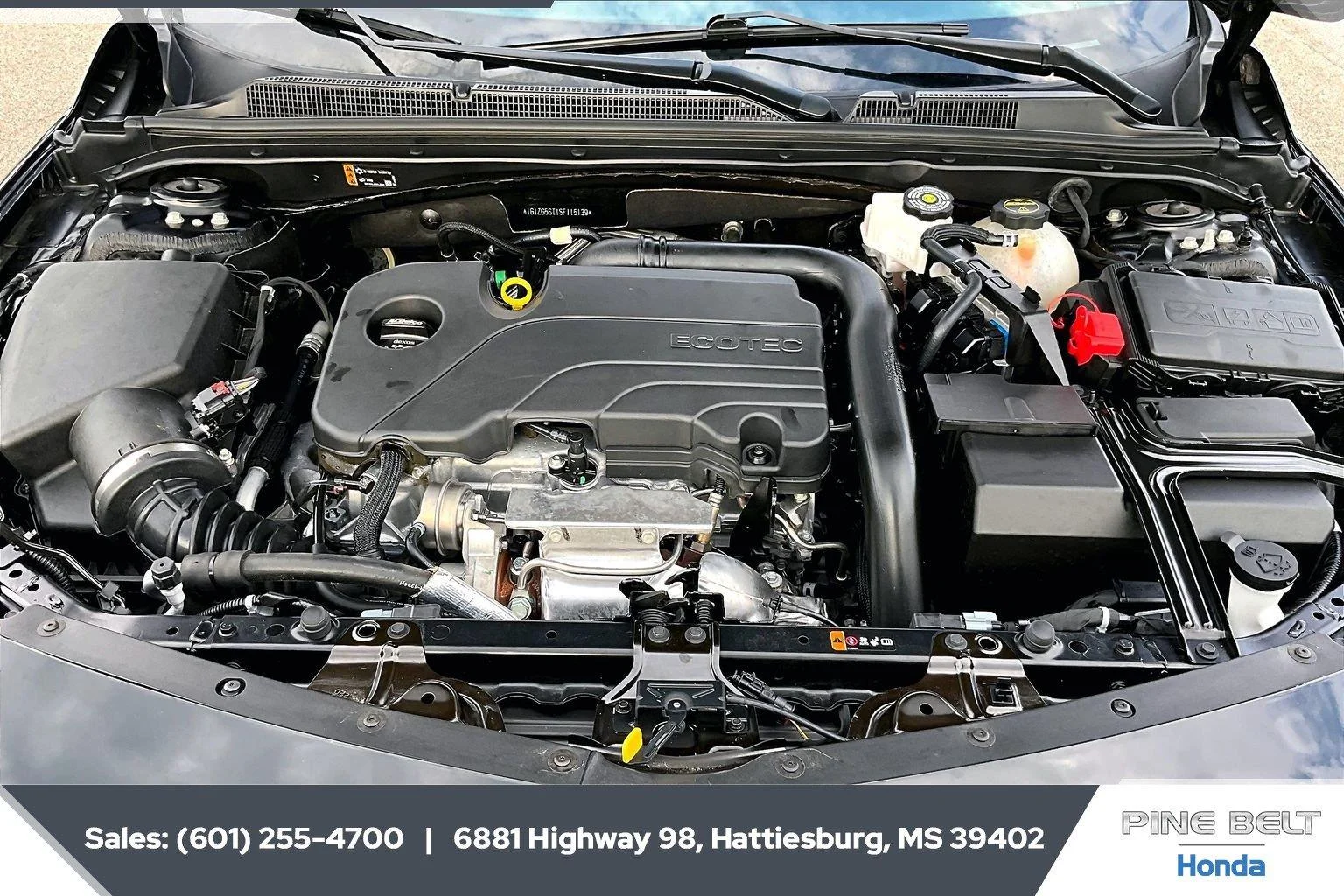 Used 2025 Mosaic Black Metallic Chevrolet RS image 8