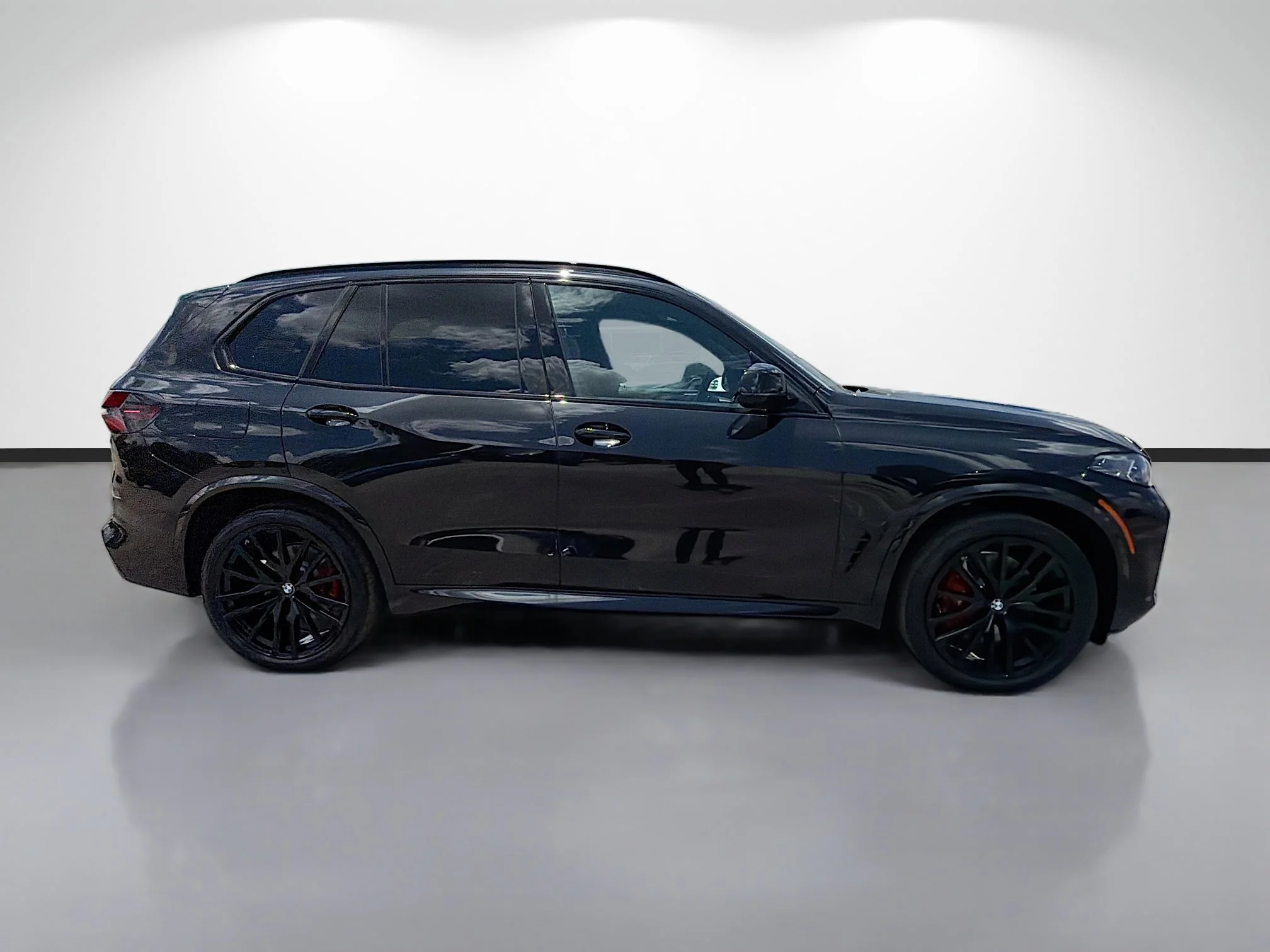 New 2026 Black Sapphire Metallic BMW xDrive40i image 2