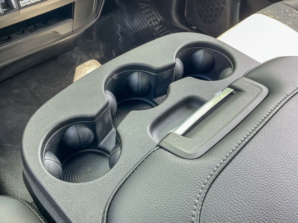 2025 RAM 3500 Chassis Tradesman - Photo 25