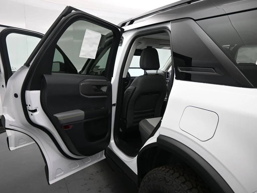 New 2026 Oxford White Ford Badlands image 21