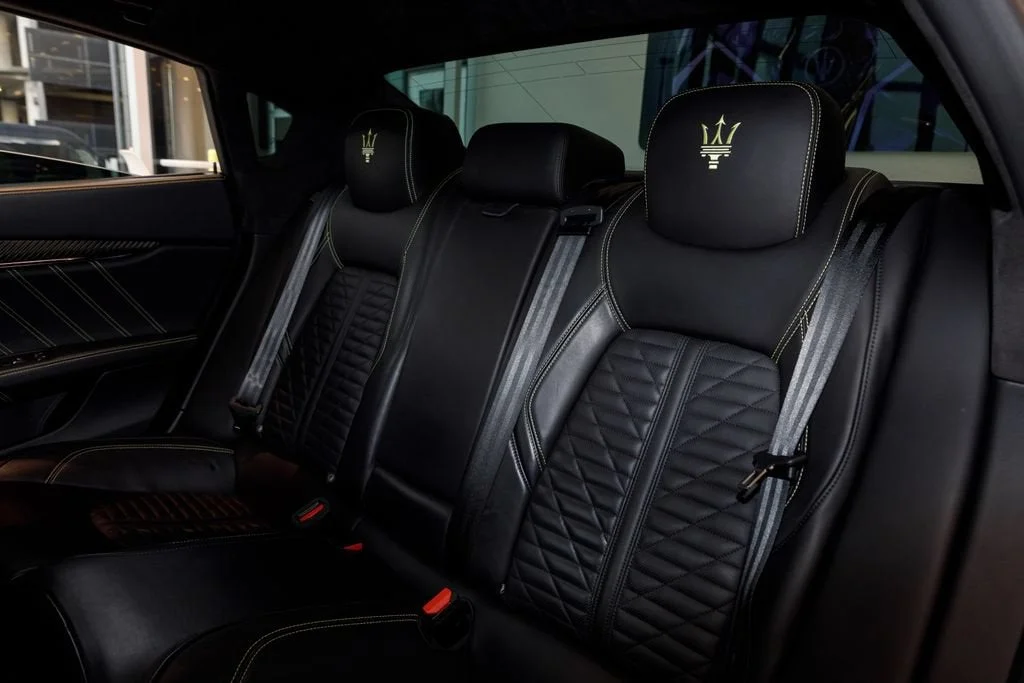 Used 2022 Nero Tempesta Maserati Trofeo image 21